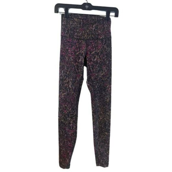Lululemon Invigorate High-Rise Tight Topography Multi size 4 - Picture 1 of 4